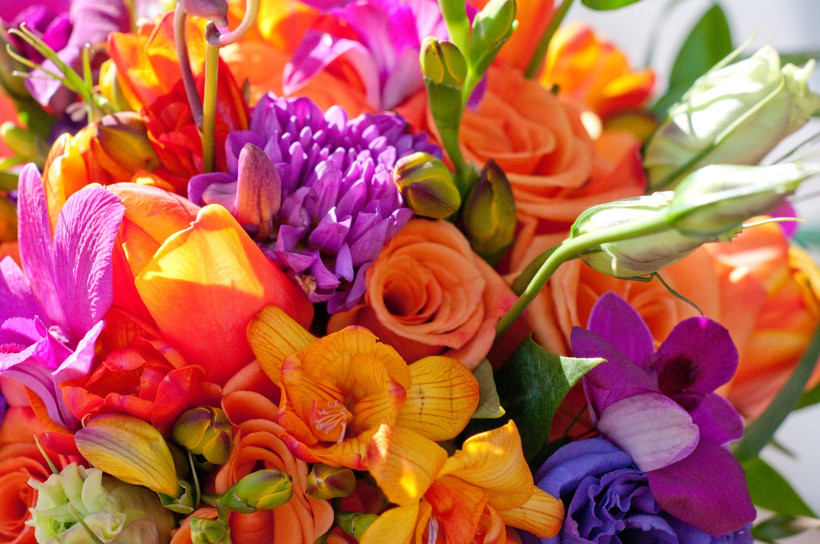Фото доставленных цветов для учителя