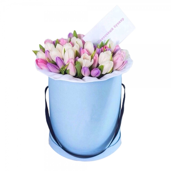 Тюльпаны в шляпной коробке "Чудо любви"