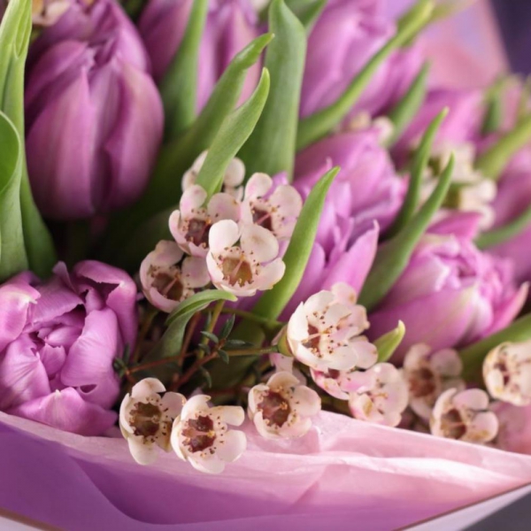 Букет из пионовидных тюльпанов "Весенняя сказка". Фото 1