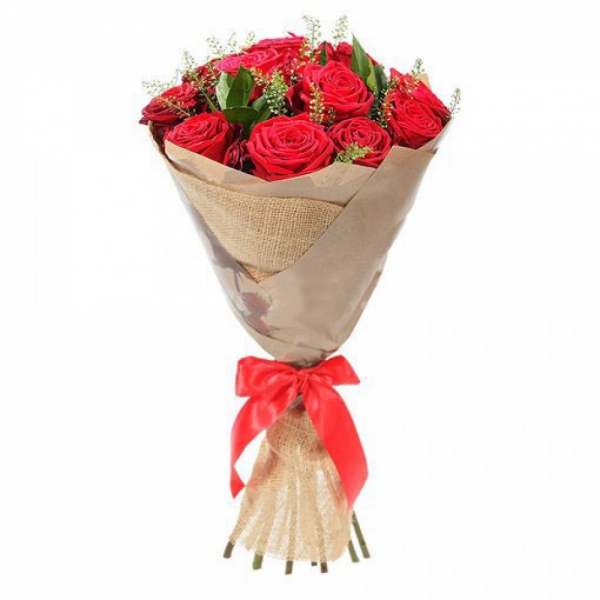 Букет из 11 красных роз "Ротанговый стиль"