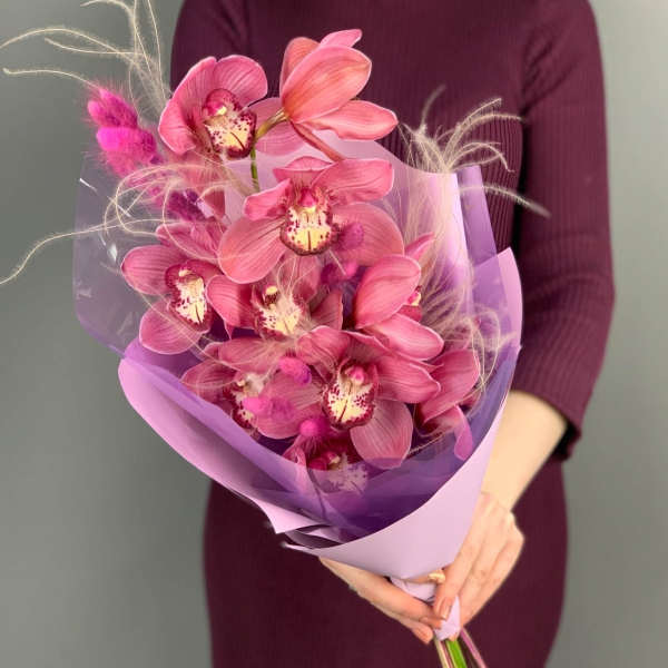 Букет розовая орхидея Цимбидиум. Фото 2